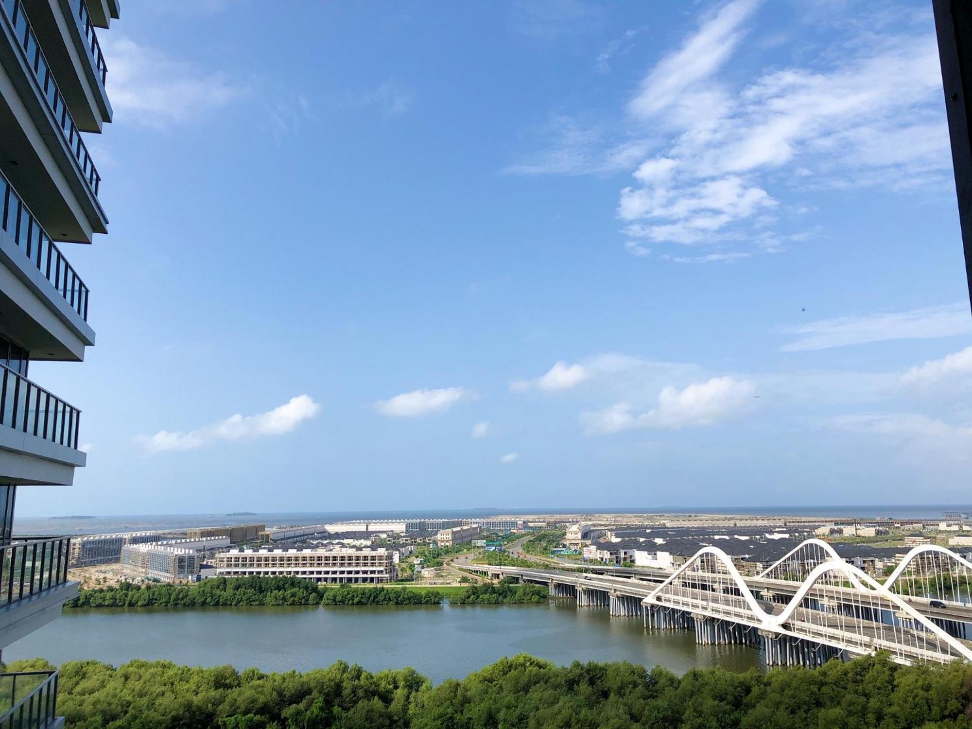 Gold Coast Pik Sea View Apartments By Longesuites Yakarta Habitación foto