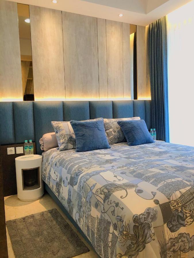 Gold Coast Pik Sea View Apartments By Longesuites Yakarta Exterior foto