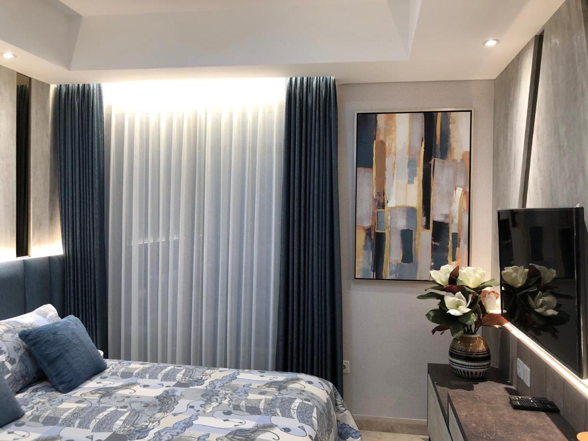 Gold Coast Pik Sea View Apartments By Longesuites Yakarta Exterior foto